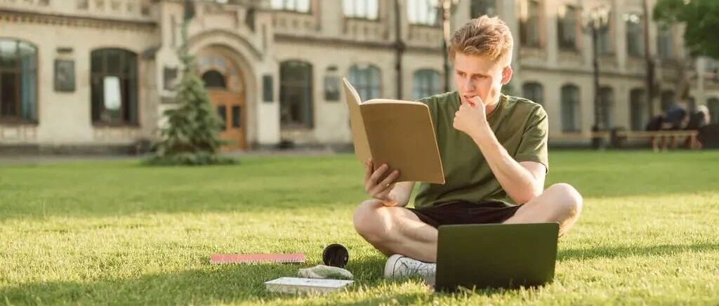 疫情形势下，英国在全球留学市场位居第二！中国依然是最大的海外留学生来源国！