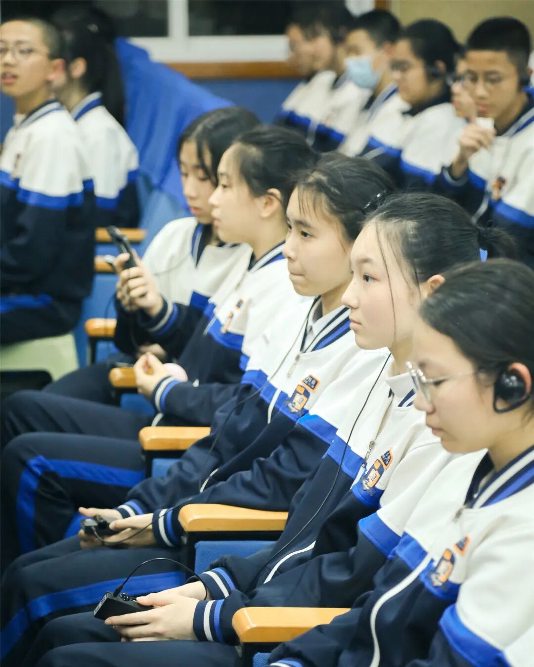 科学家的英文_科学家英语_科学家家英语怎么读