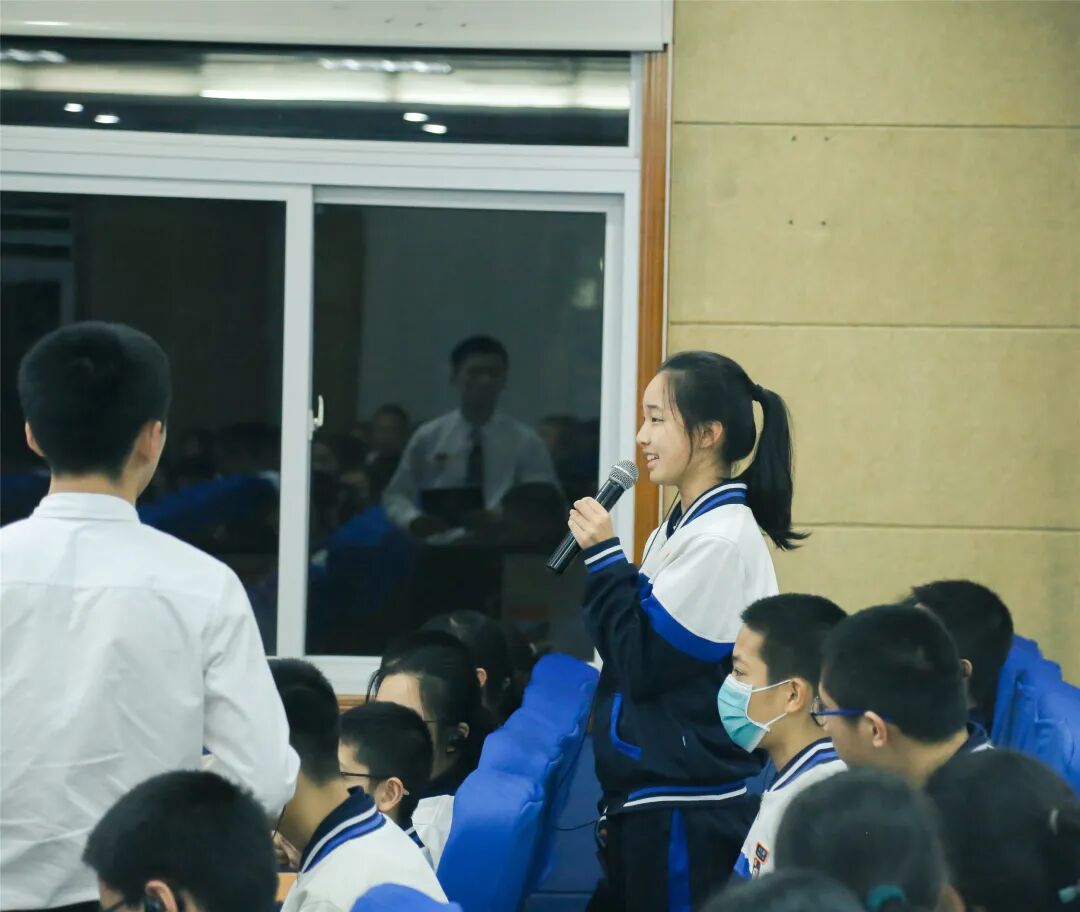 科学家的英文_科学家英语_科学家家英语怎么读