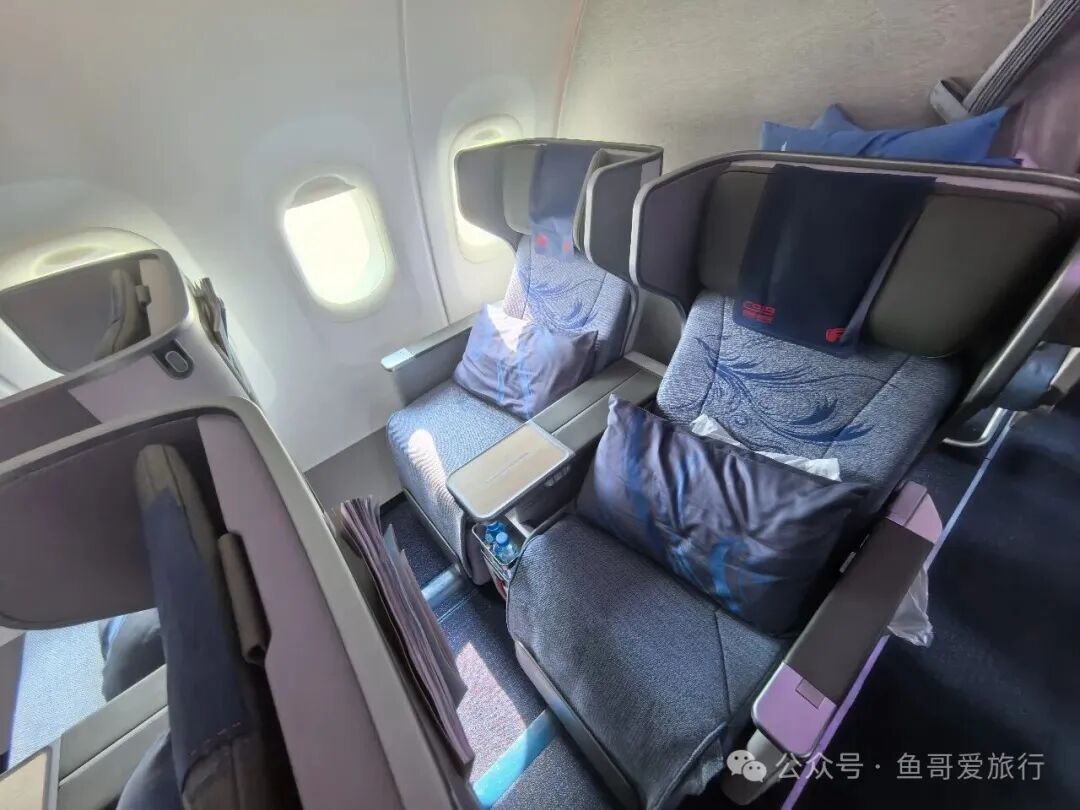 国航C919京渝快线公务舱实测：座椅舒适但噪音大无WiFi