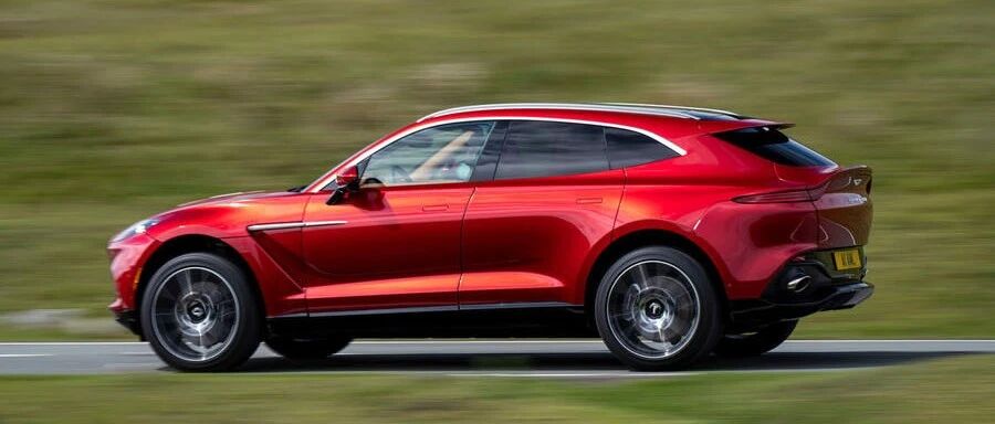 英媒评2020十佳超豪华SUV：库里南仅排第7，两辆改装老卫士乱入！