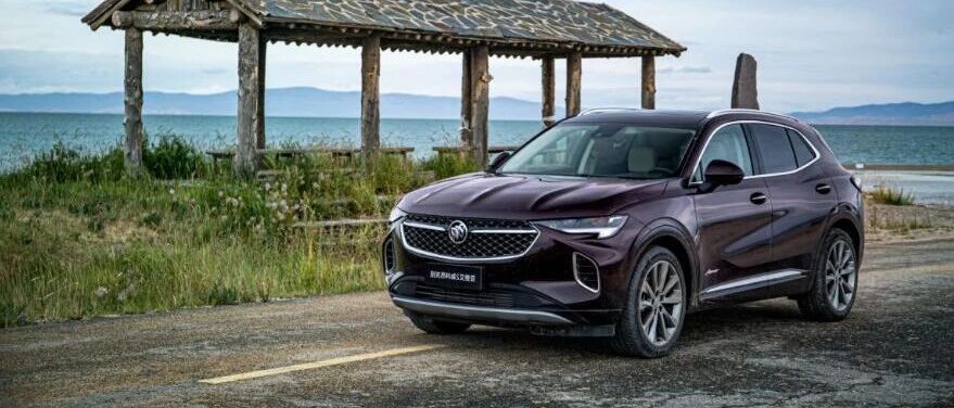 买合资SUV想要满满“黑科技”，日、德系转了一圈，最后还得昂科威S！