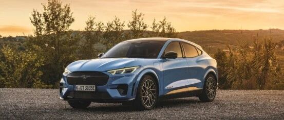 《消费者报告》年度十佳车型：日系8款却没汉兰达，胃口变了？