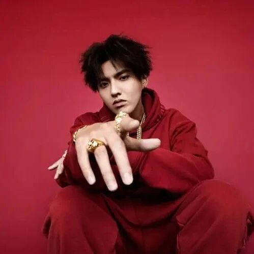 吴亦凡监狱近况曝光:身染重病、夜夜痛哭!网友:这下彻底完了!