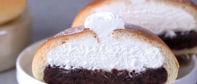 韩国卖疯的爆浆奶油红豆包，一包两做，这个配方创意又好吃！