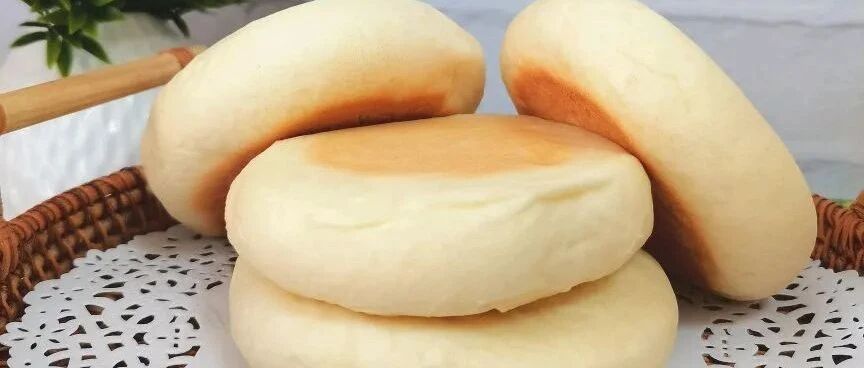 又松又软的牛奶包丨奶香浓郁