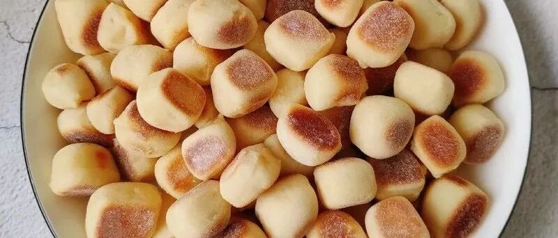 免烤箱！平底锅就能做奶香小馒头，好吃到抢盘子~