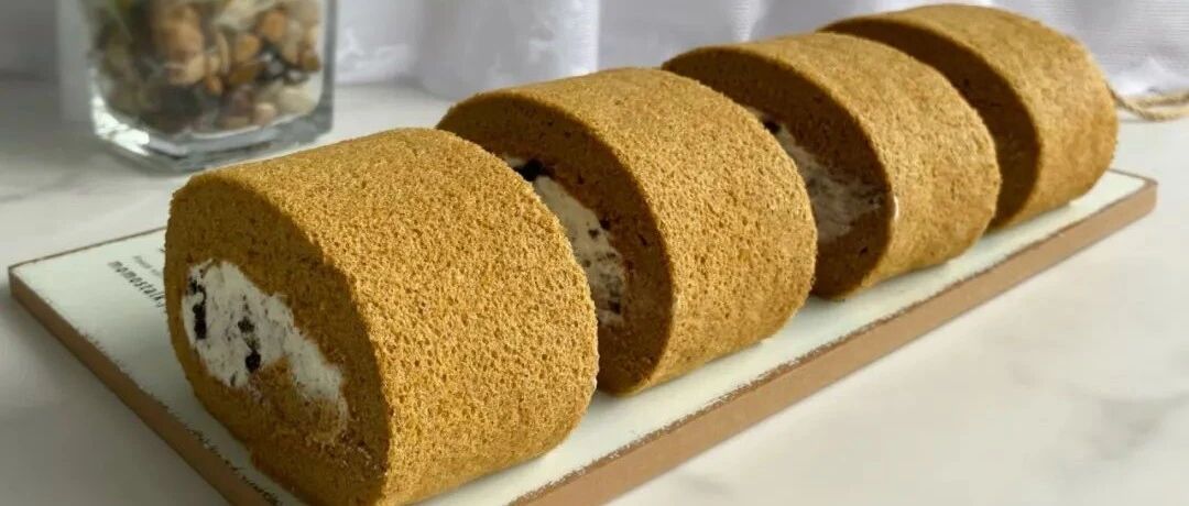 摩卡奥利奥蛋糕卷丨咖啡控一定要试的一款蛋糕卷