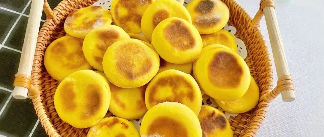 南瓜小饼丨顺手做的迷你南瓜饼，一口一个可真香