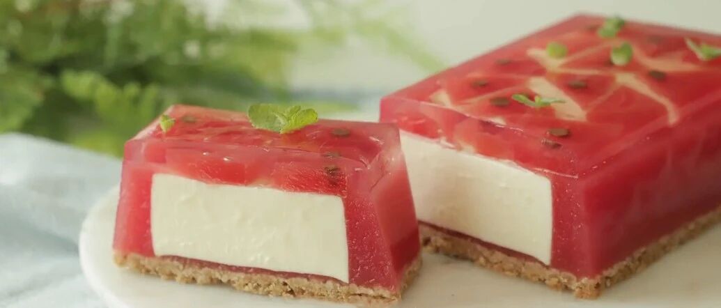 她家的新单品火爆夏日，西瓜奶砖，在家5步轻松复刻！