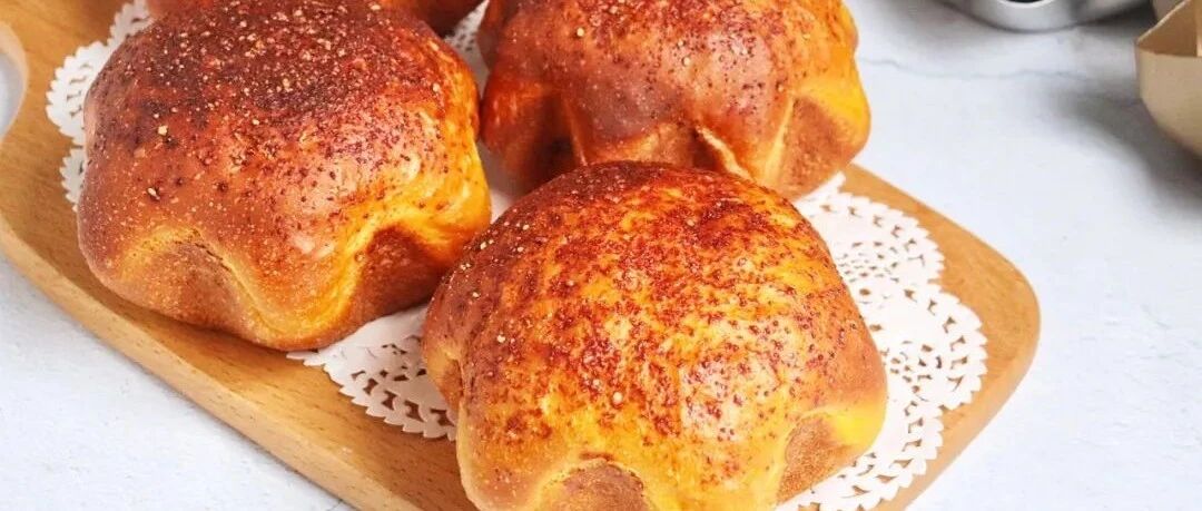 南瓜芝士六角包丨胖墩墩的小星星，不仅造型可爱，口味也相当不错