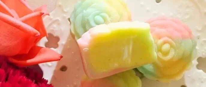 一口就上瘾的榴莲冰皮月饼，千万别试……已有无数人中招