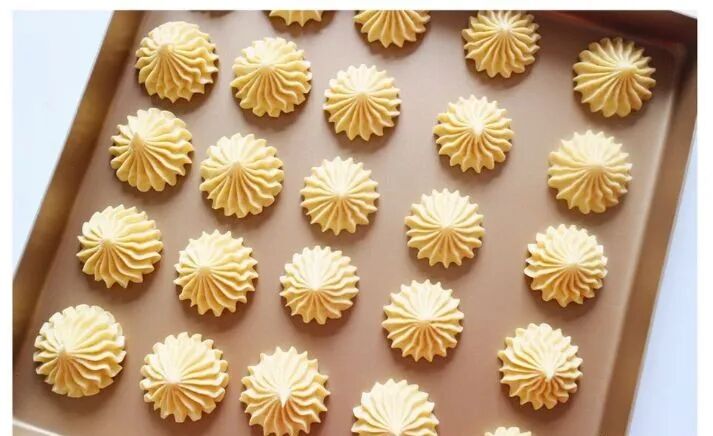 烘焙 // 无油红薯曲奇，超健康