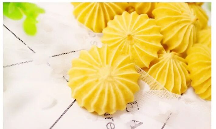 烘焙 // 无油红薯曲奇，超健康