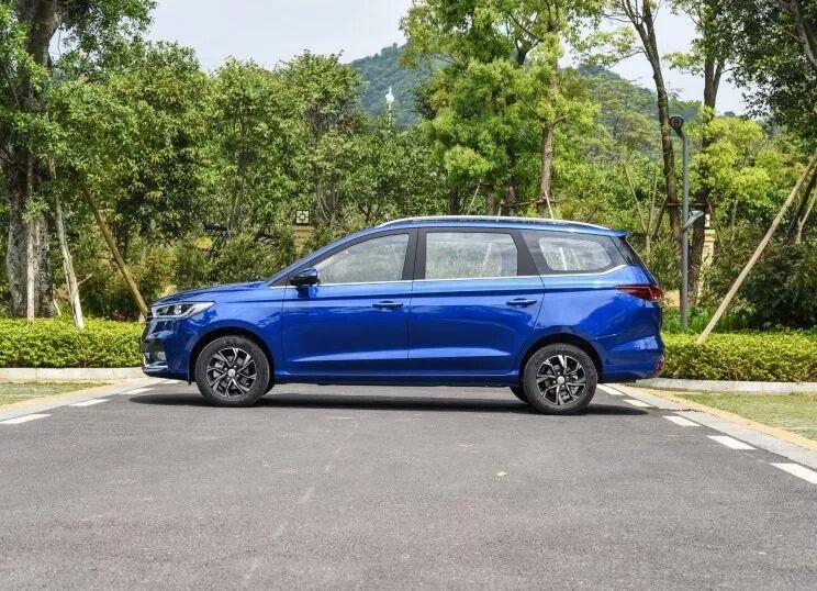 宝骏360上市售价568758万