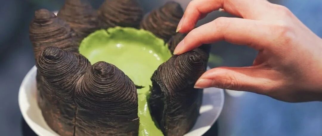 说点大实话：排队 10 小时的网红甜点店翻车实录