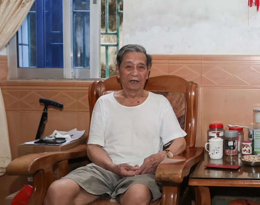 老党员的故事陈汉忠一心向党感念党恩