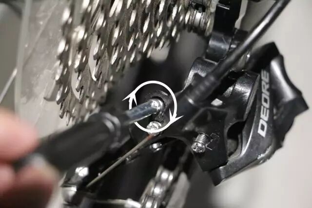 自行车变速器怎么调_自行车变速不准怎么调_变速自行车如何变速