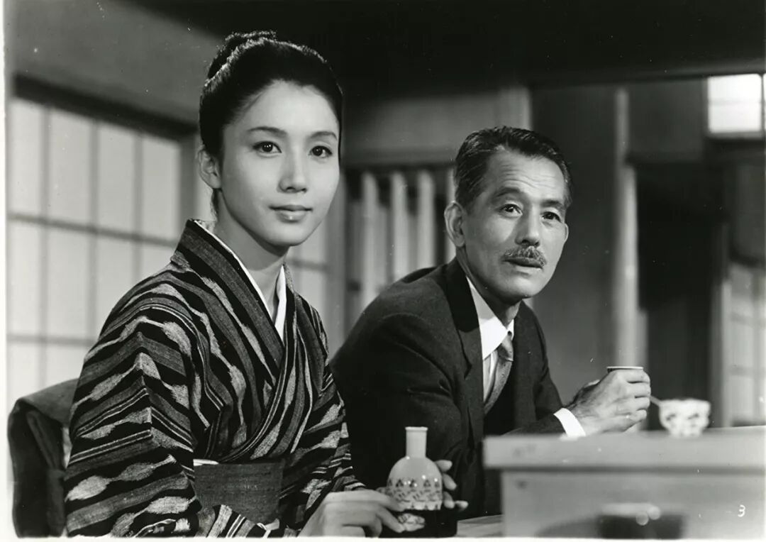 花开堪折直须折 莫待无花空折枝 你曾在等待中 错过了什么呢 自由微信 Freewechat