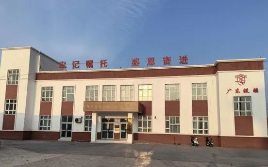 乘客多次提醒司機(jī)別玩手機(jī)被趕下車，三亞官方通報(bào)