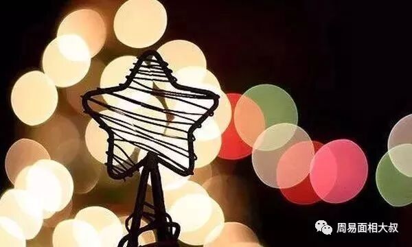 为何很多房屋门口都安装电灯？这就是长明灯的作用