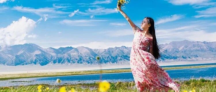 2022-私家团-新疆春季赏花5天乌市集散