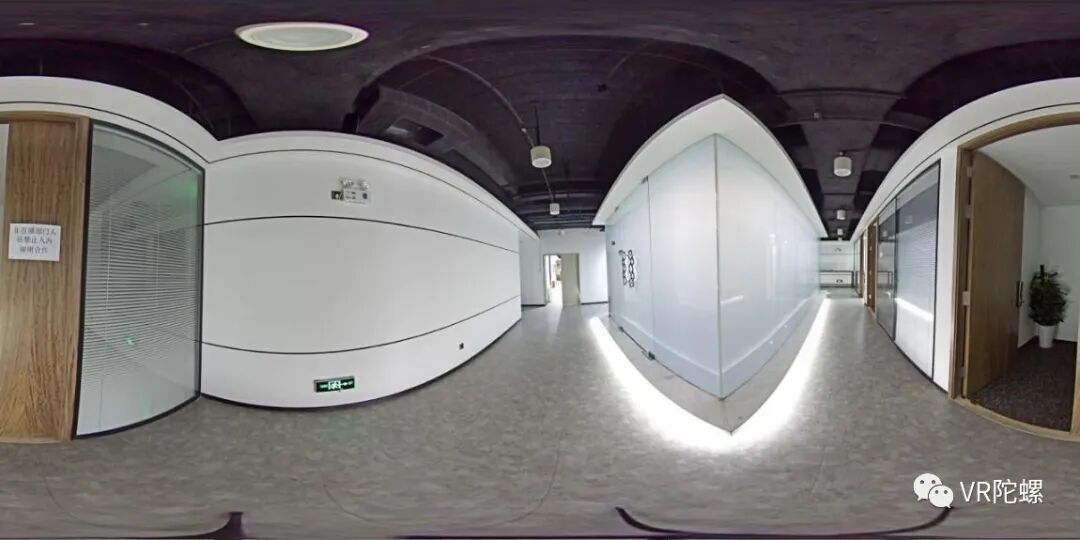 单摄极简主义！小红屋8K 3200万像素全景相机深度评测 | VR陀螺