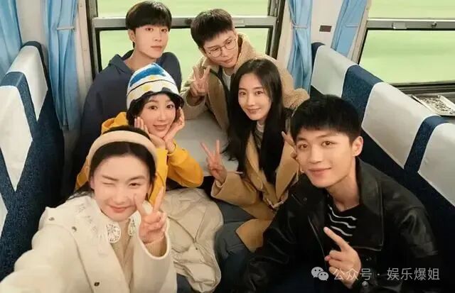 刘昊然尚语贤刘亦菲萌探编剧稿酬杨紫范丞丞