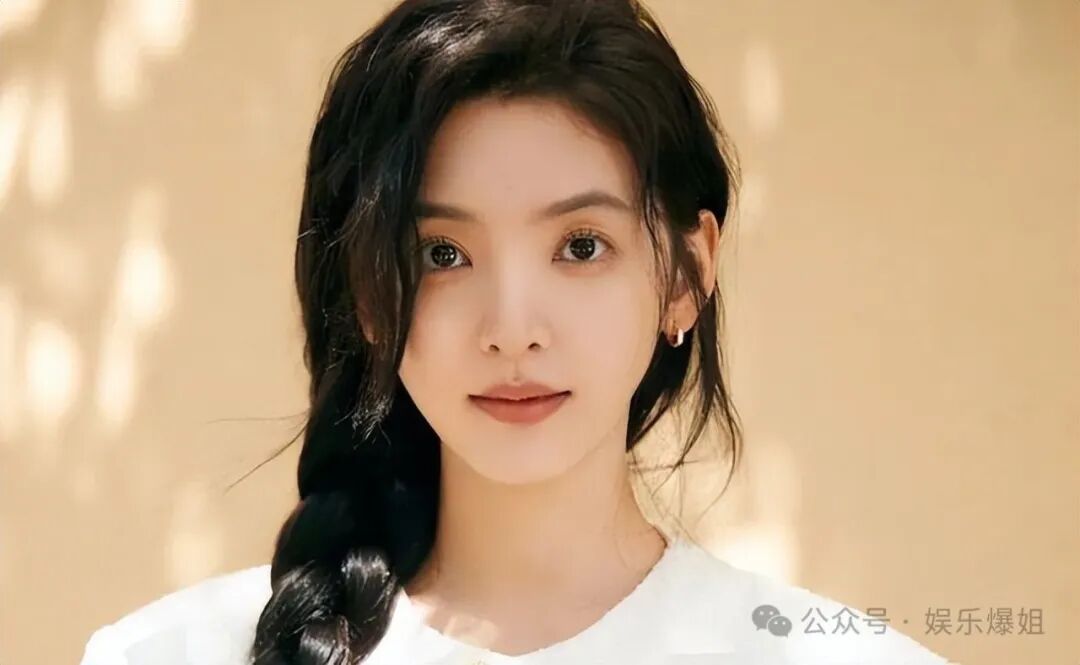 蔡徐坤演唱会?西虹市首富重拍?章若楠好看?毛不易冠军?