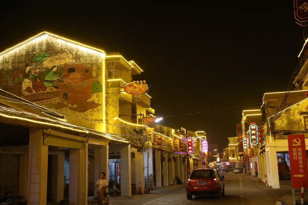 实拍夏日荷花初绽放来江门这个地方邂逅荷花仙子舌尖美味