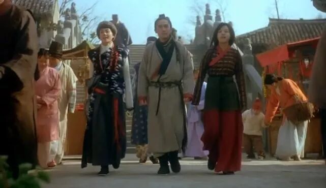 帮我找一部农村喜剧电影_最经典的农村喜剧电影_电影喜剧农村经典片段