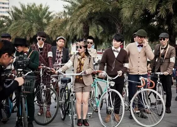 约你赴一场穿越百年的复古约会 敢领票么？