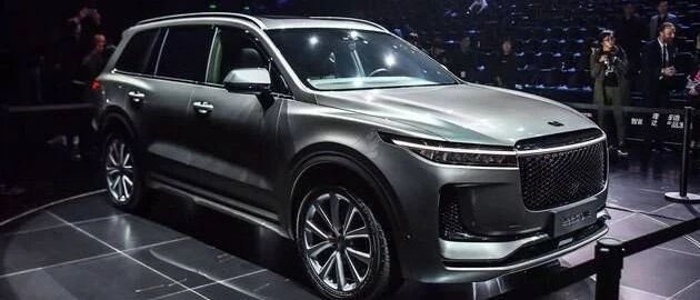 头部新造车扎推IPO：理想距离特斯拉还差18个蔚来