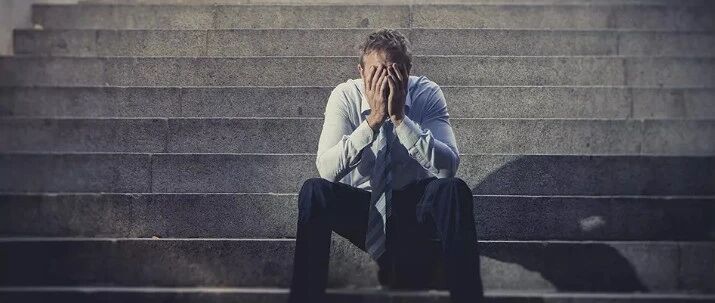 面试一家公司俩不同岗位、技术经理只问婚姻经历：那些奇葩的面试经历