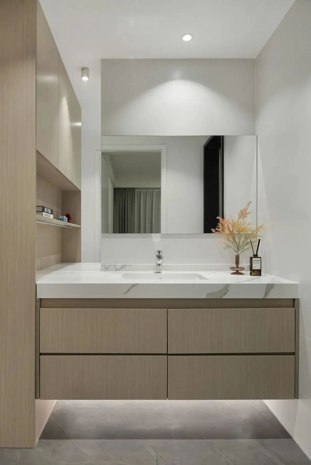 鋁包木與鋁木復(fù)合區(qū)別_復(fù)合木地板價格一平米多少錢_木臣一品地板價格