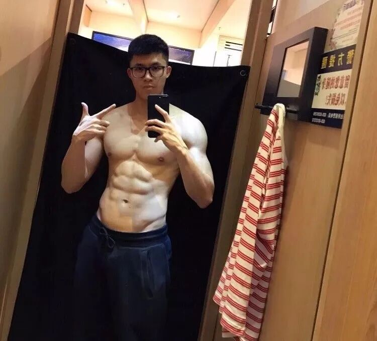 天菜级健身教练脱了 分分钟化身乖巧的盯裆猫 山东彩虹工作组 微信公众号文章阅读 Wemp