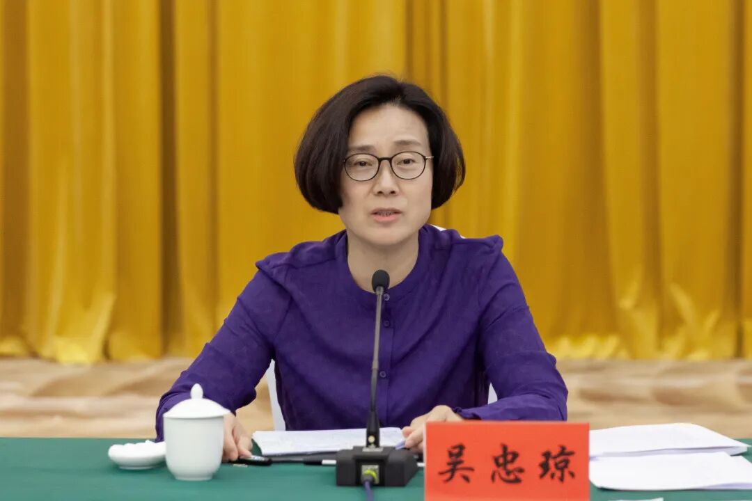 省委办公厅正厅级督查专员张锋,省政府副秘书长杜章彪,省委农办主任