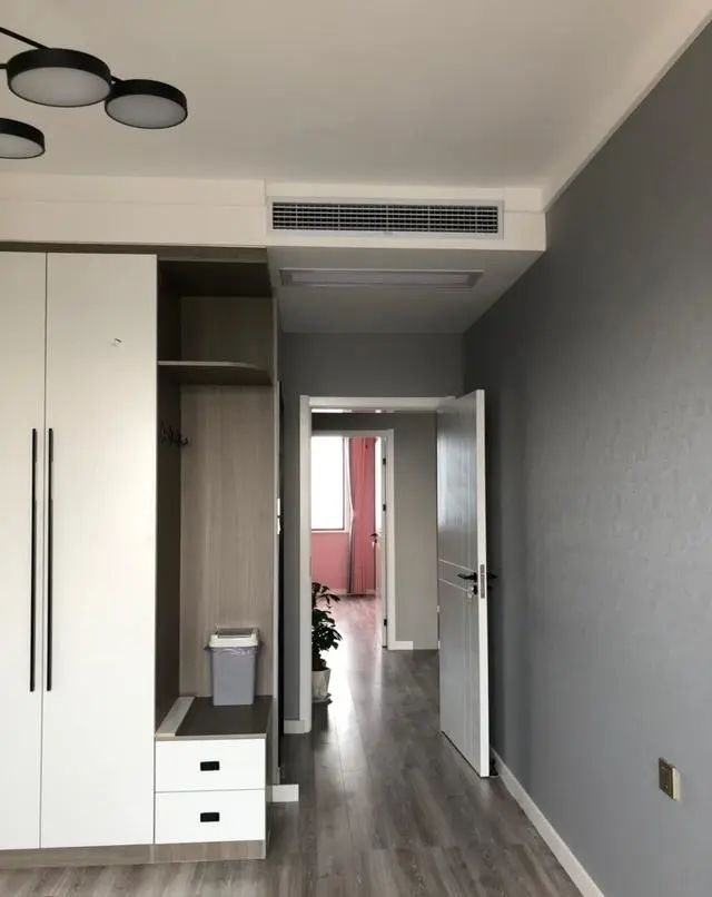 木地板一平方是幾塊_柚木地板價格每平方_810平方超大地板展廳設計3d模型