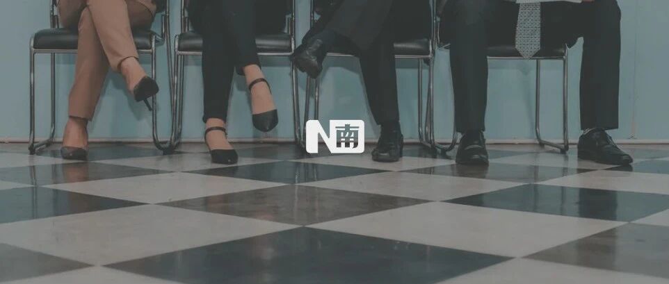 站队这件事情，让不少打工人直呼迫不得已