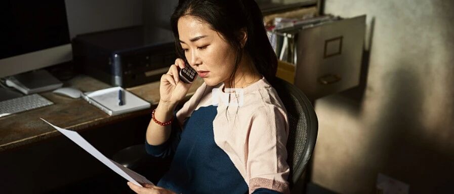 95后女孩成为网贷“催收员”后