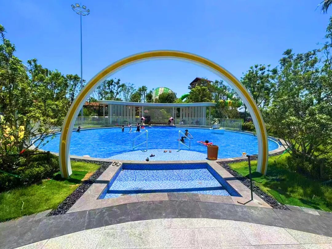 儿童戏水池.jpg