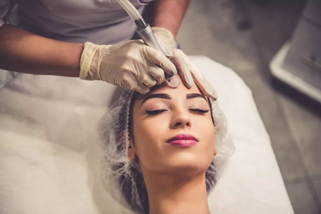 315策划︱揭秘医美可怕黑市:找靠谱机构比中六合彩难