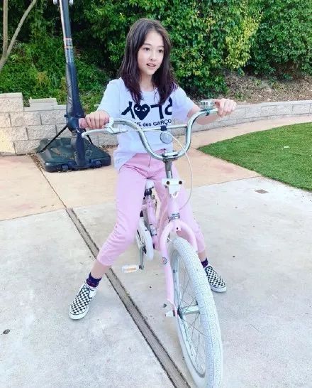 簽約YG，是粉墨團寵！11歲的小Jennie有多開掛？ 時尚 第48張