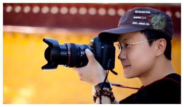 央视康辉孩子_央视康辉喜得贵子_康辉主持人喜得贵子