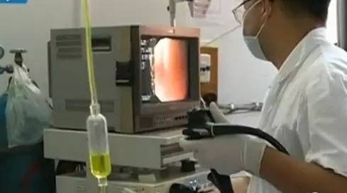 仅仅吃了俩，男孩竟然做了开腹手术！这种水果合理季，千万要小心