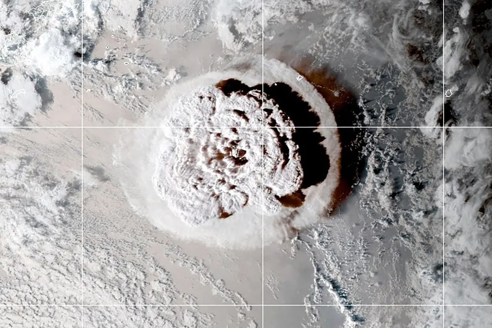 环太平洋火山地震带_世界地震火山分布图_地壳变动的地震和火山