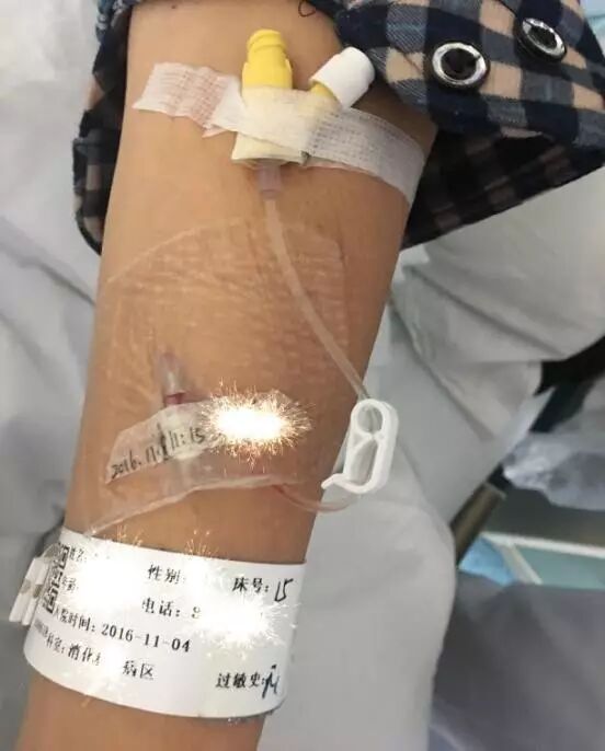 为什么叫正压留置针的临床小技巧：正压留置针固定方法_https://www.jmylbn.com_新闻资讯_第5张