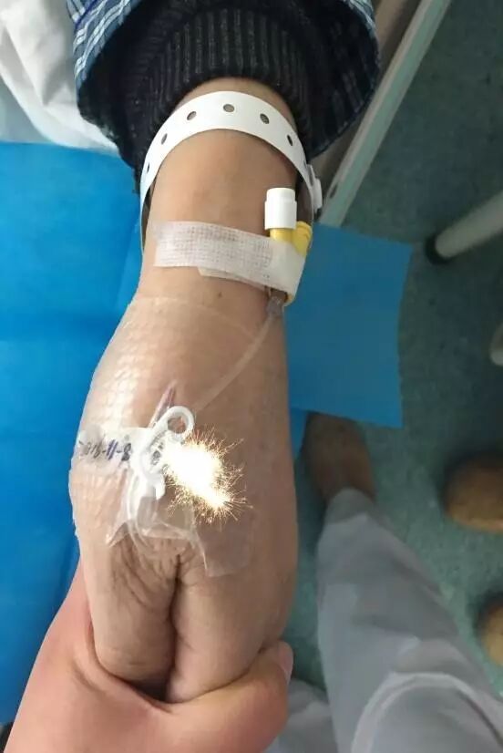 为什么叫正压留置针的临床小技巧：正压留置针固定方法_https://www.jmylbn.com_新闻资讯_第4张