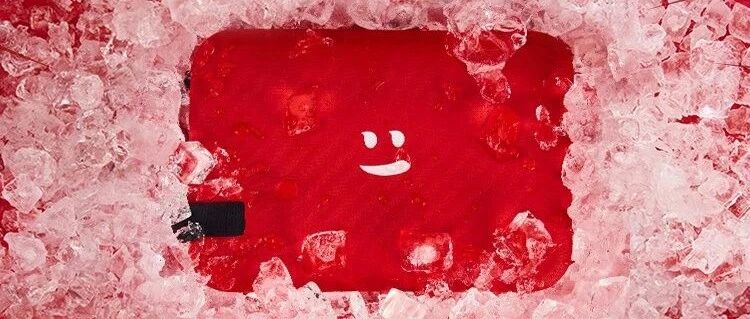 可口可乐出“表情包”了？！不仅能刷屏，还能背出街