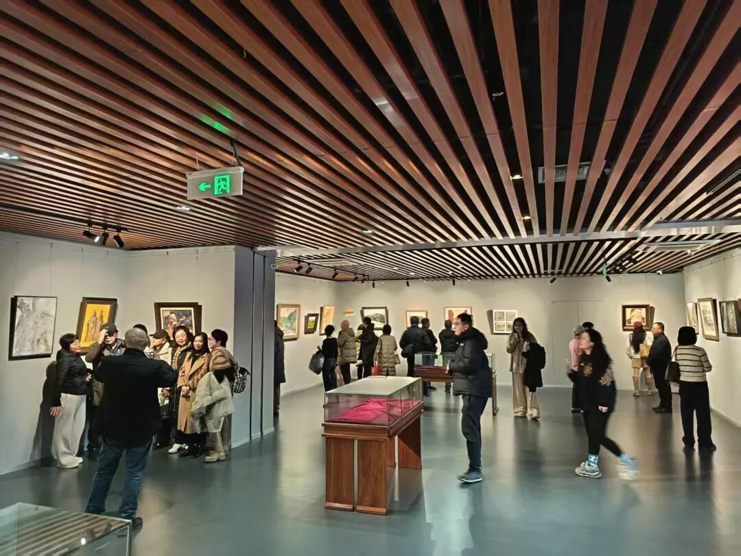 “北疆热土·2026中俄小幅美术作品展”在太原开幕 第4张